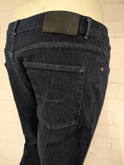 NOSOTROS Moda jeans Blue Ridge. Color azul oscuro. Tamaño W33 - L34. elegante. estirar.