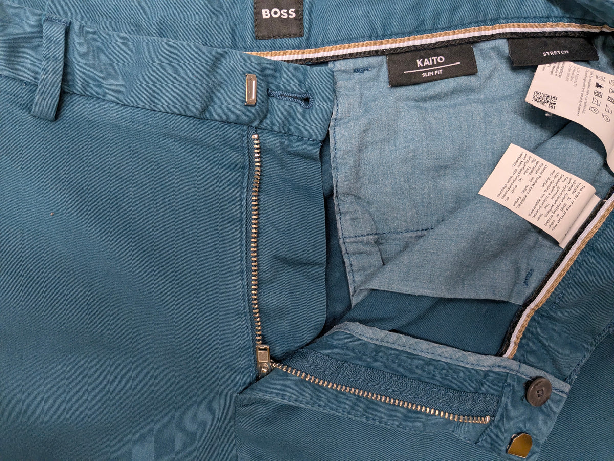 Boss Hugo Boss Hosen / Hosen. Grün gefärbt. Größe 46 / S. Typ Kaito. schlanke Passform. strecken.