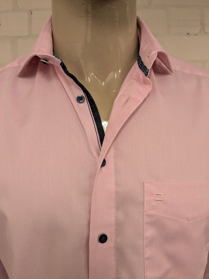 Olymp Luxor overhemd. Roze motief. Maat M. modern fit.