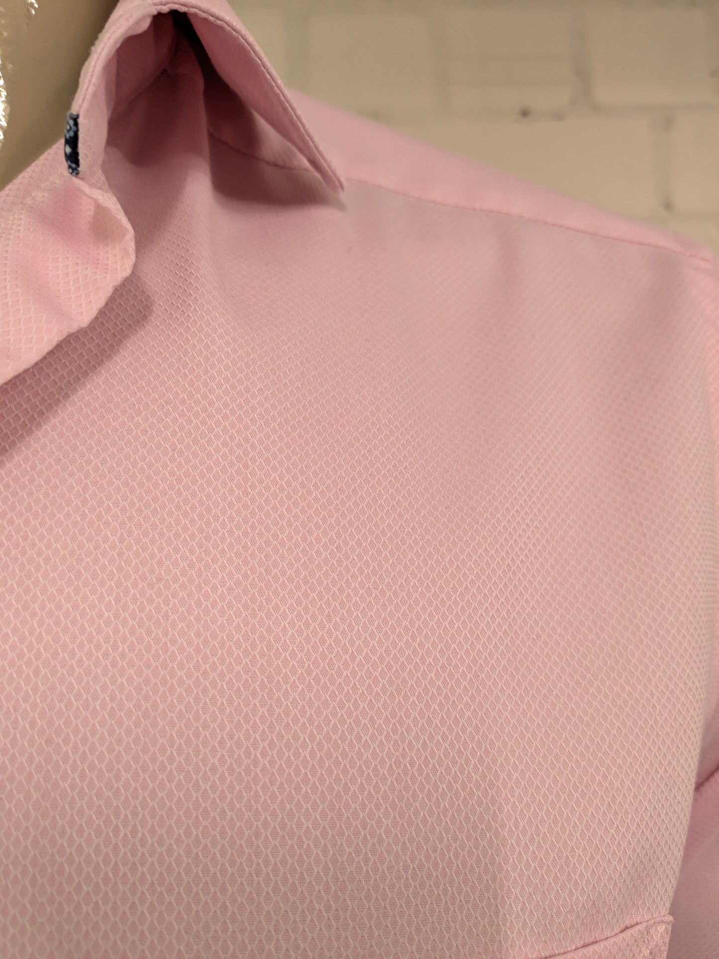 Olymp Luxor overhemd. Roze motief. Maat M. modern fit.
