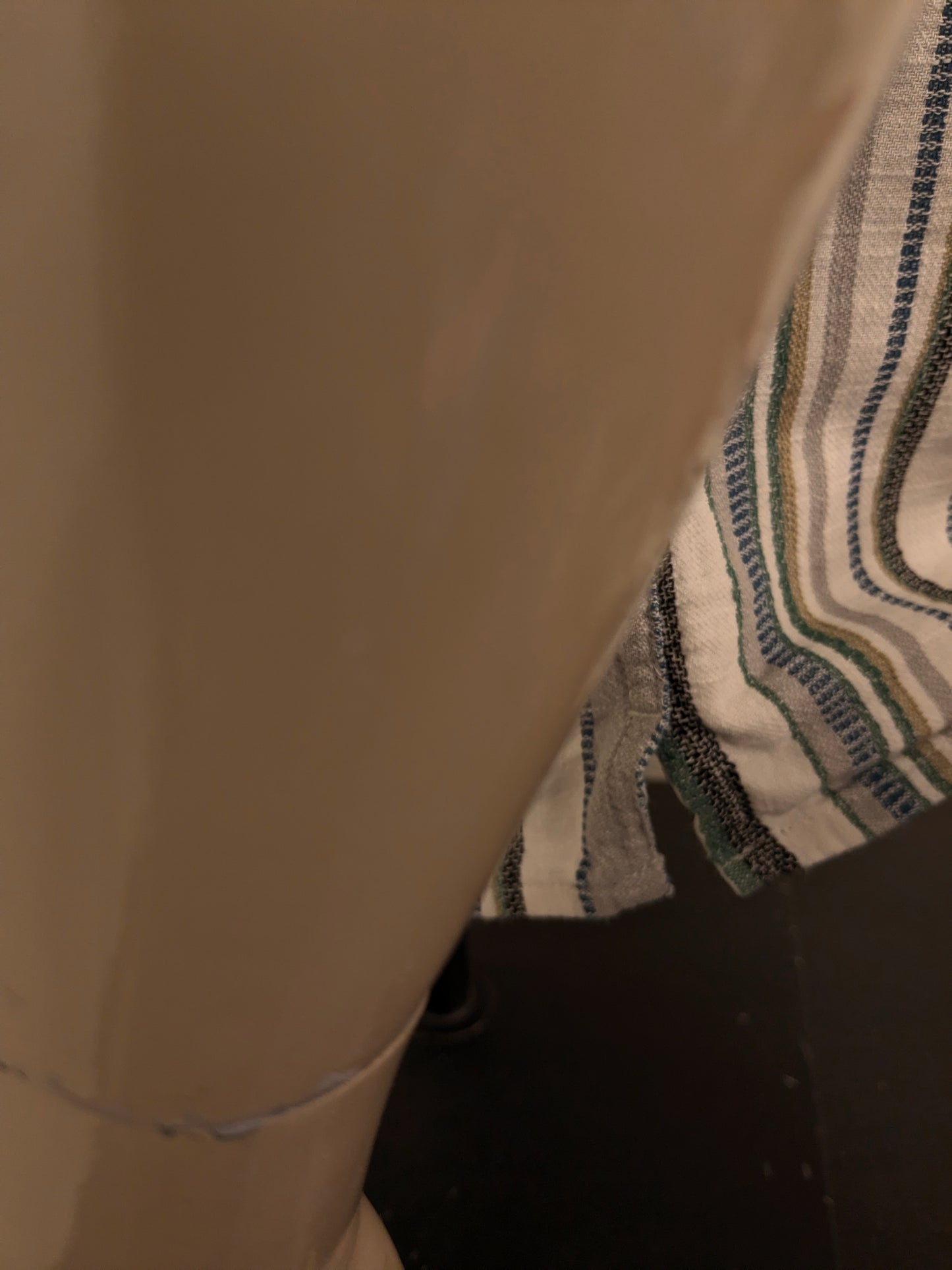 Colin's overhemd korte mouw. dikkere stop. Groen Blauw Beige Zwart gestreept. Maat XL.