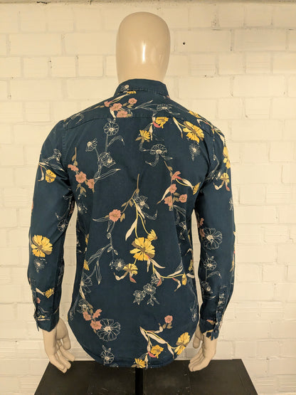 Anerkjendt overhemd. Donker Blauw met Roze Geel Bruine Bloemen print. Maat M.