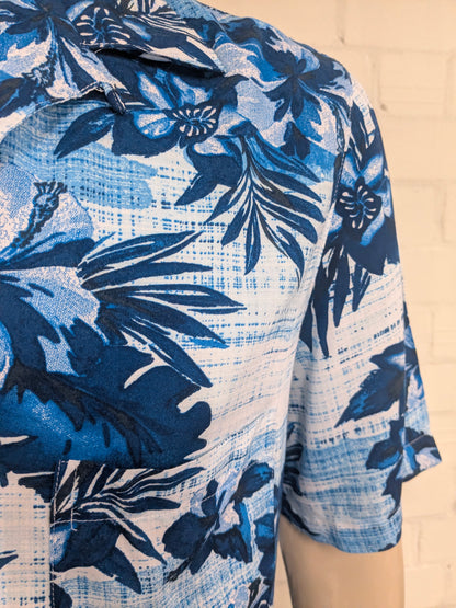 George Hawaii overhemd korte mouw. Blauw Witte print. Maat 2XL / XXL.