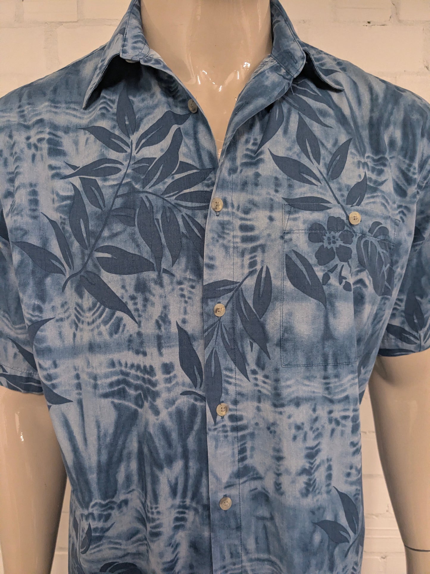 Windham Pointe Hawaii overhemd korte mouw. Blauwe print. Maat XL.
