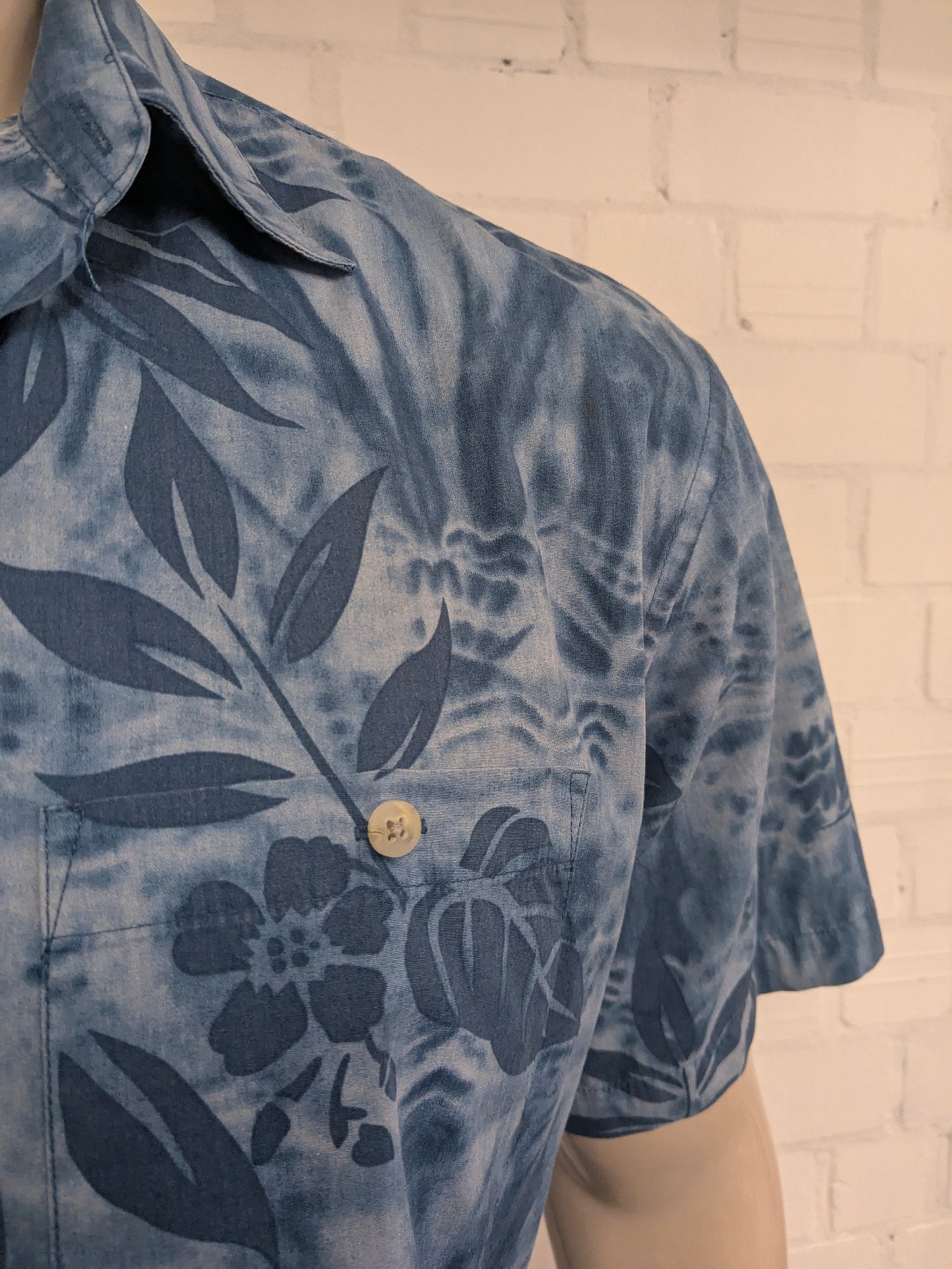 Windham Pointe Hawaii overhemd korte mouw. Blauwe print. Maat XL.