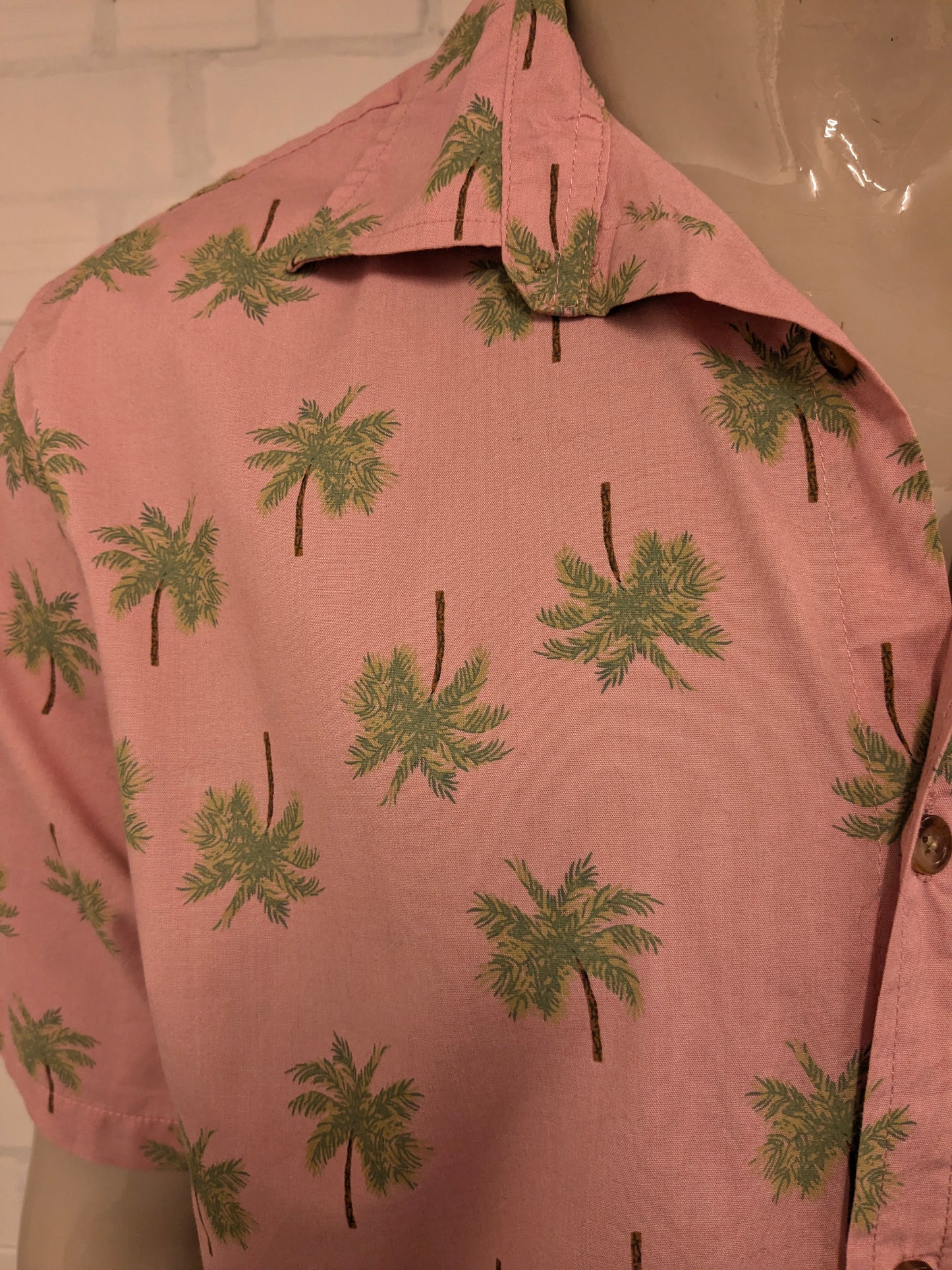 Old Navy Zijden Hawaii overhemd korte mouw. Roze Groene Palmbomen print. Maat L. regular fit.