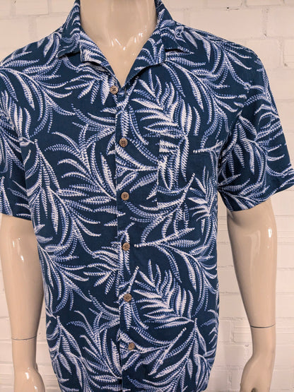 George Hawaii overhemd korte mouw. Blauw Witte print. Maat L.
