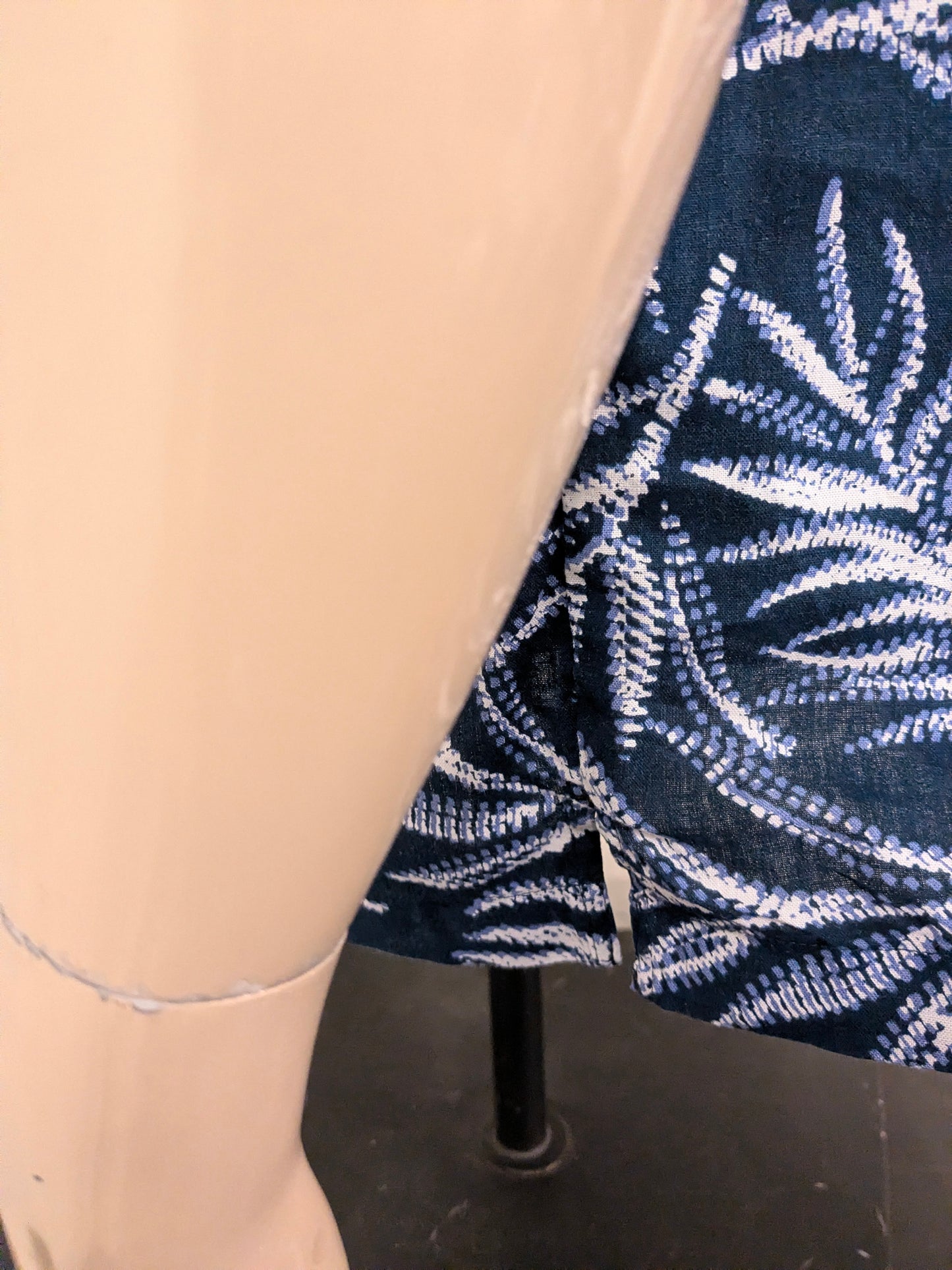 George Hawaii overhemd korte mouw. Blauw Witte print. Maat L.