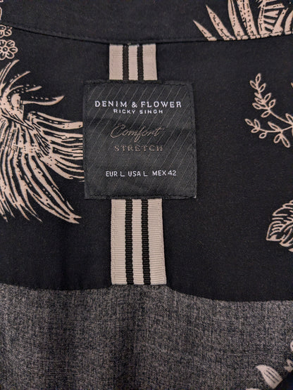 Denim & Flower Ricky Singh overhemd korte mouw. Zwart Beige Bloemen print. Maat L.
