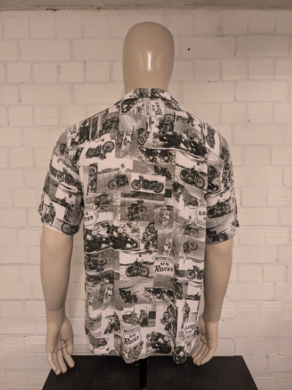 Vintage Puritan overhemd korte mouw. Zwart Witte Motor print. Maat XL.