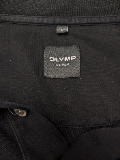 Olymp Novum polo. Zwart geruit motief, licht doorschijnend. Maat L.