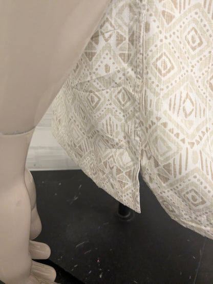 Van Heusen overhemd korte mouw. Beige Kaki Witte print. Maat 2XL / XXL.