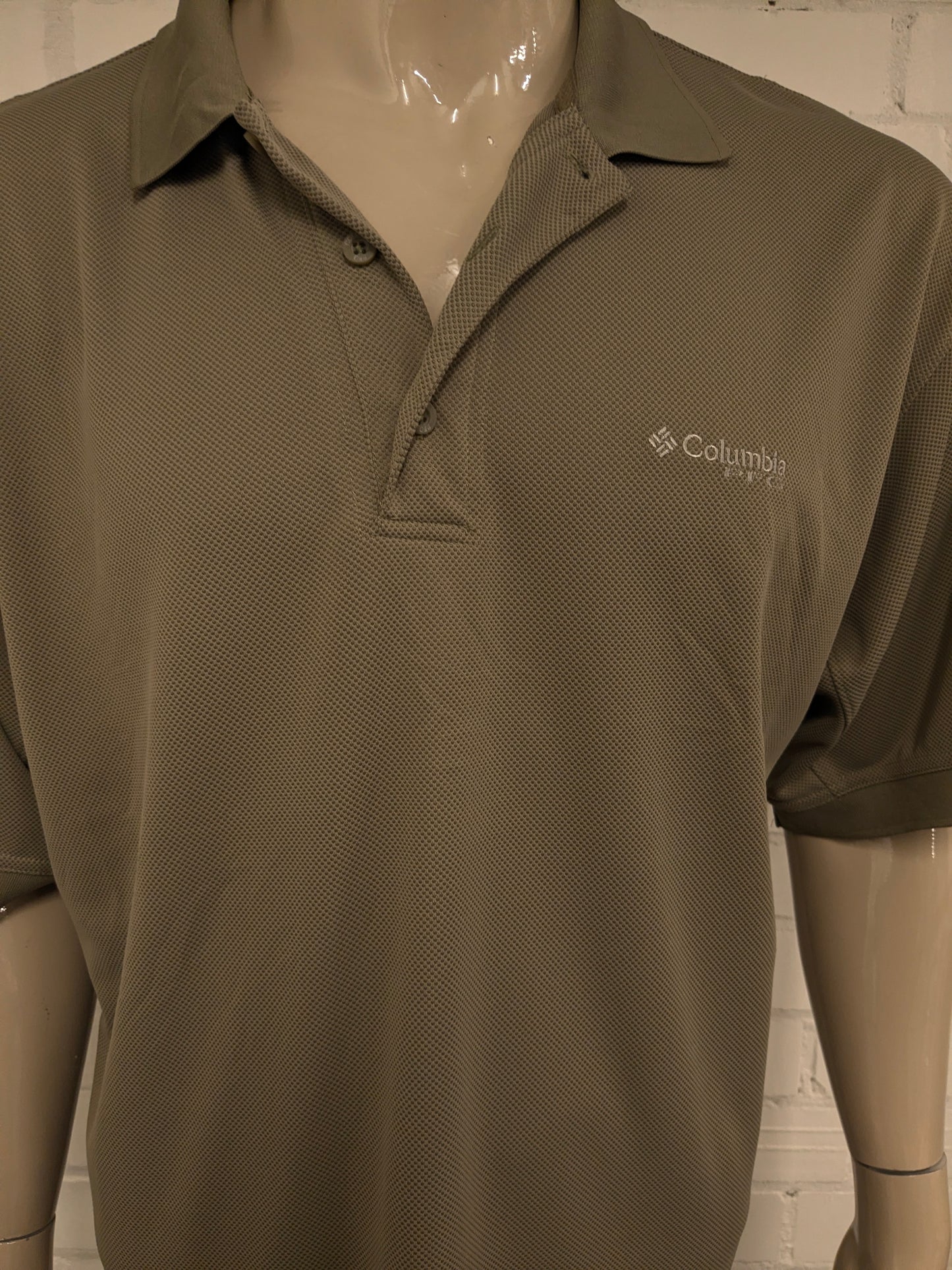 Columbia PFG polo. Groen motief. Maat XL.