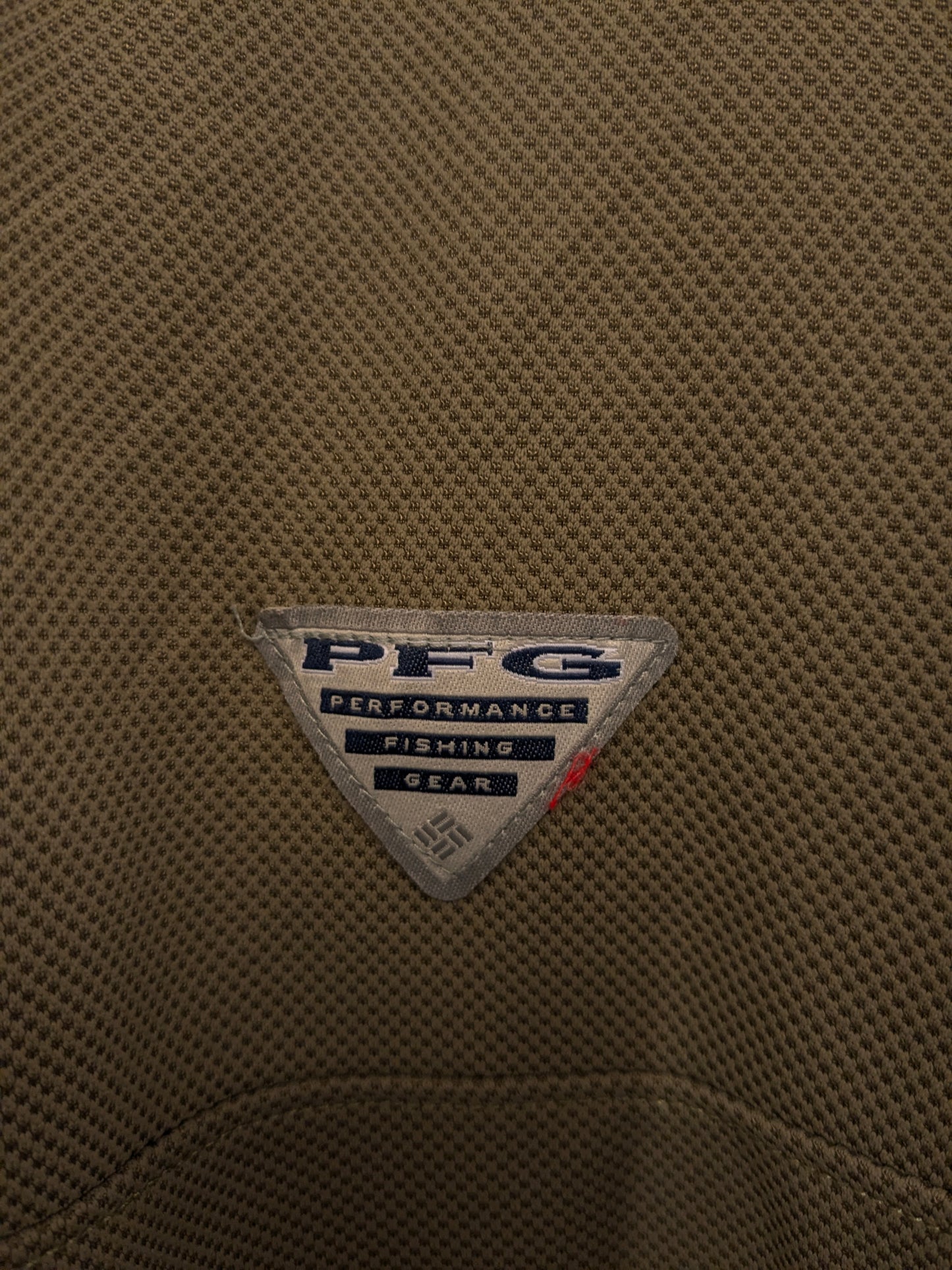 Columbia PFG polo. Groen motief. Maat XL.