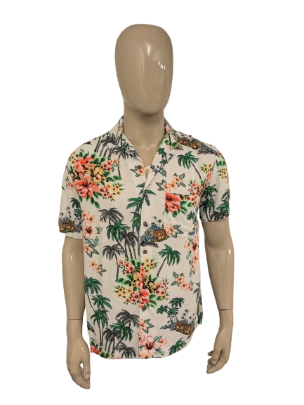 George Hawaii shirt short sleeve. Colored floral print. Size L.