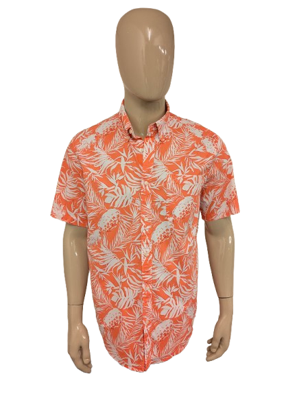 Camisa St. John's Bay Hawaii de manga corta. Estampado rosa rojo blanco. Talla L.