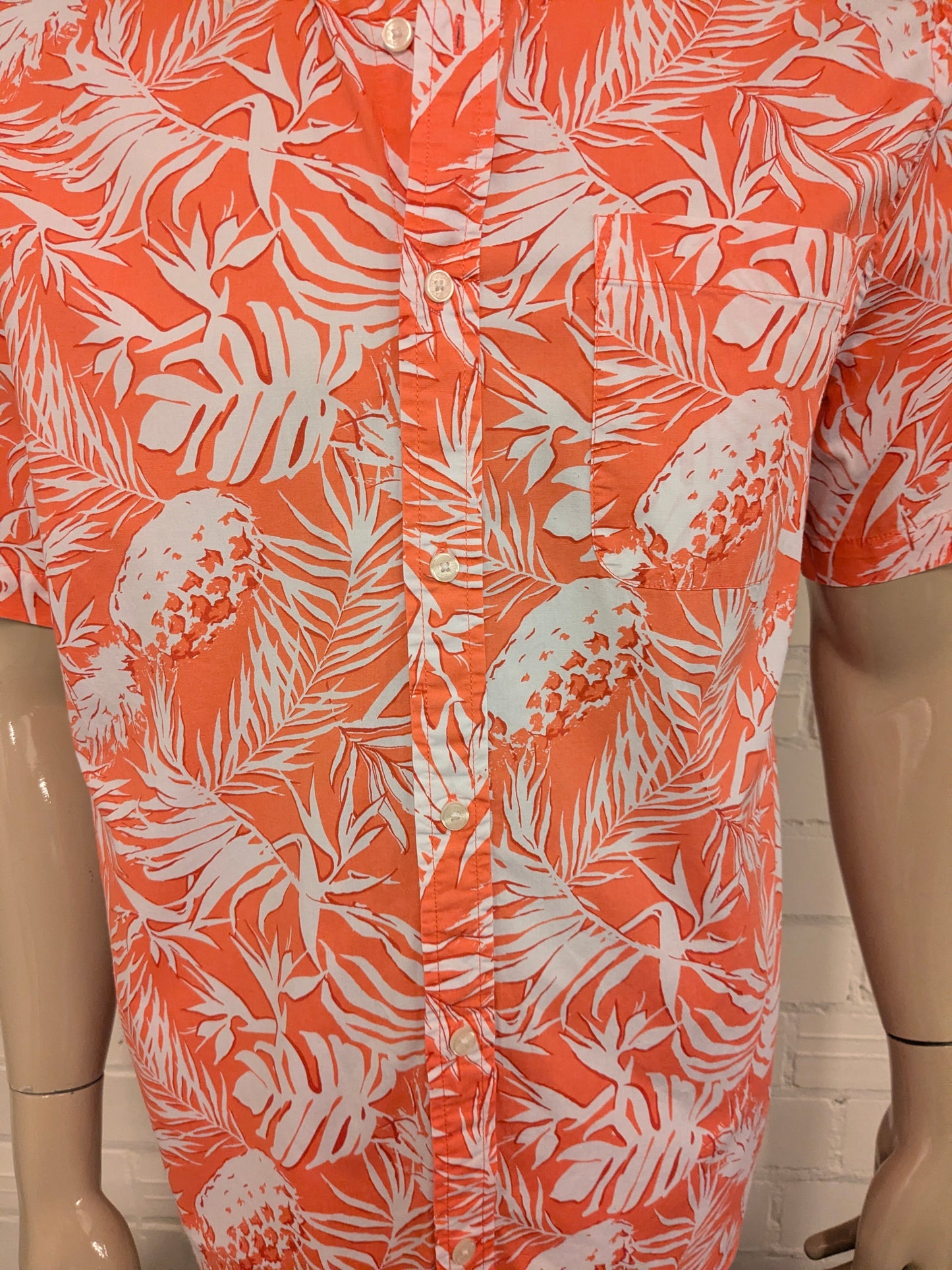 St. John's Bay Hawaii overhemd korte mouw. Roze Rood Witte print. Maat L.
