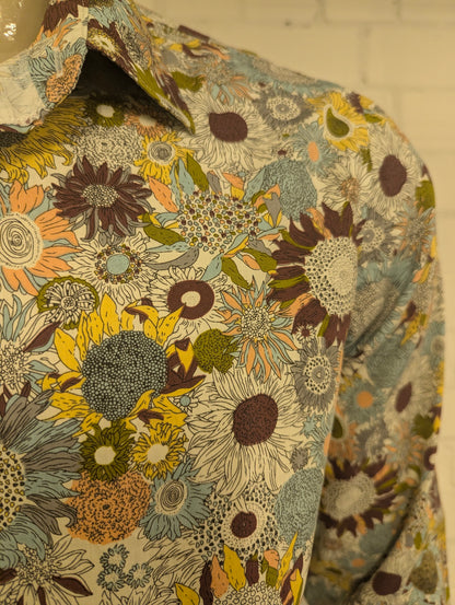 Tunevuse overhemd. Bruin Groen Gele print. Maat M.