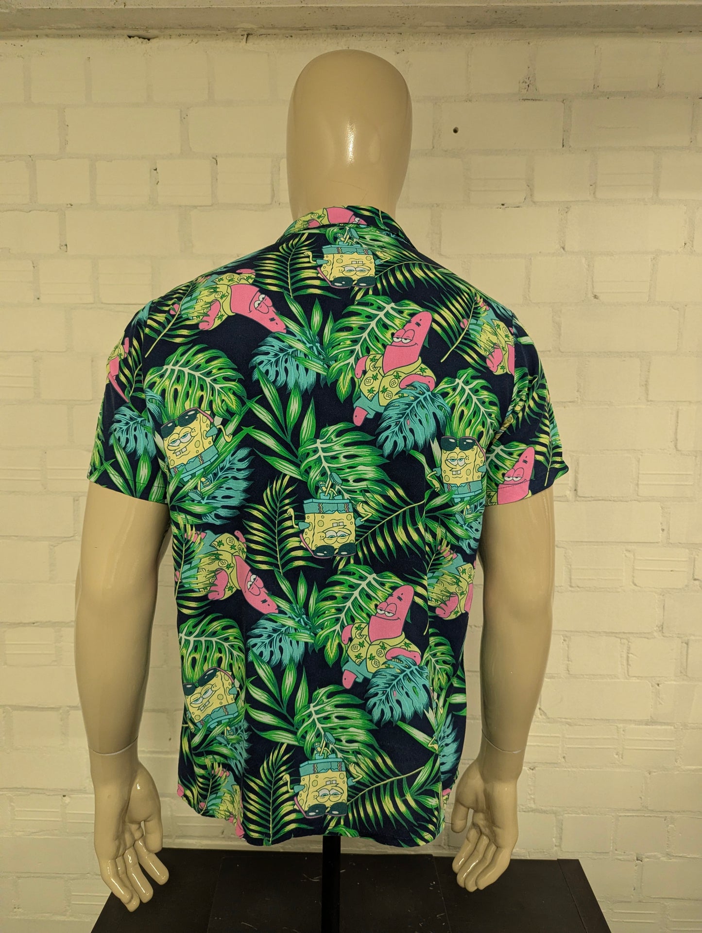 Nickelodeon Spongebob Squarepants overhemd korte mouw. Zwart Groen Roze print. Maat S.