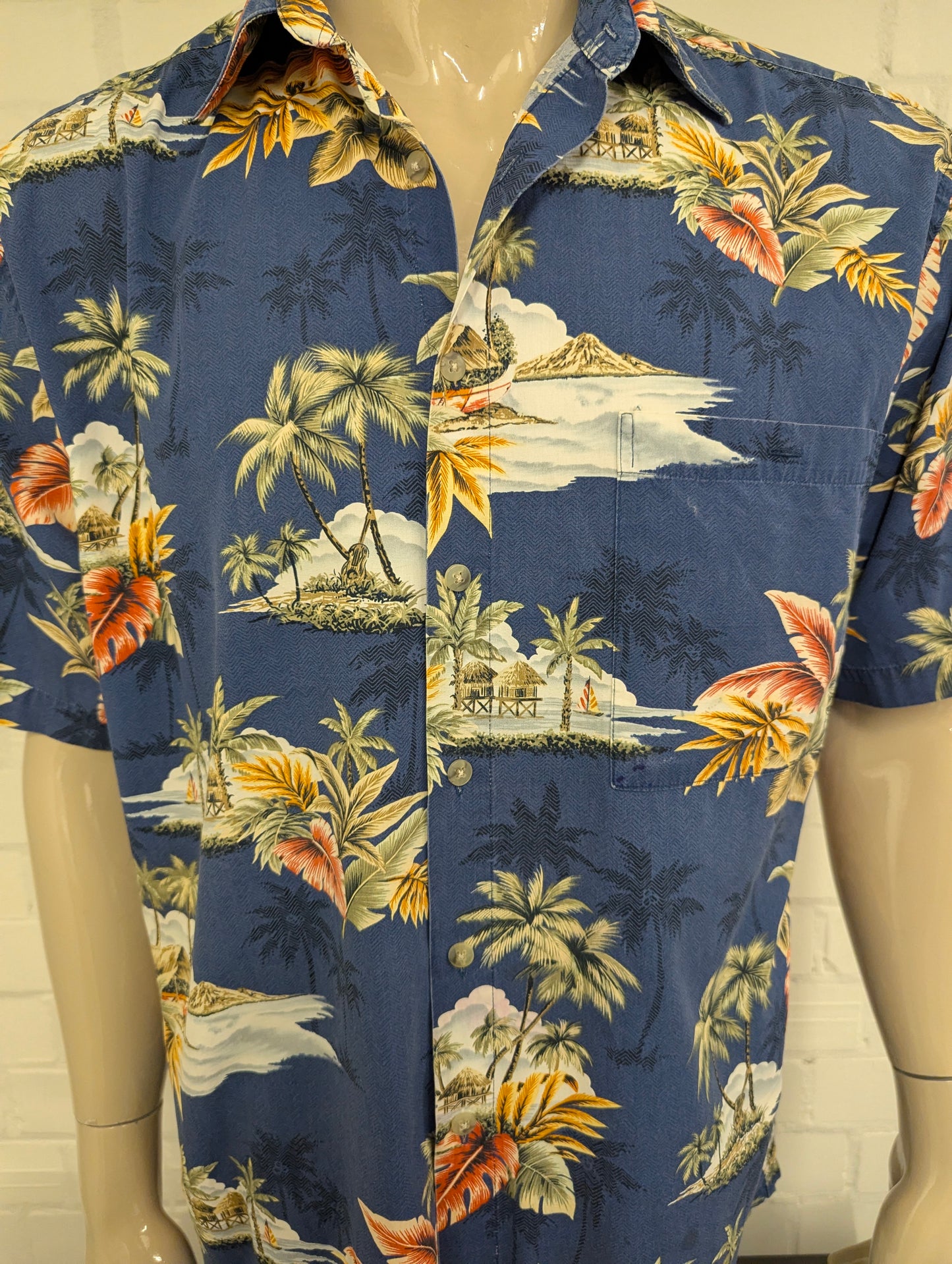 Pierre Cardin Hawaii overhemd korte mouw. Gekleurde print. Maat XL.