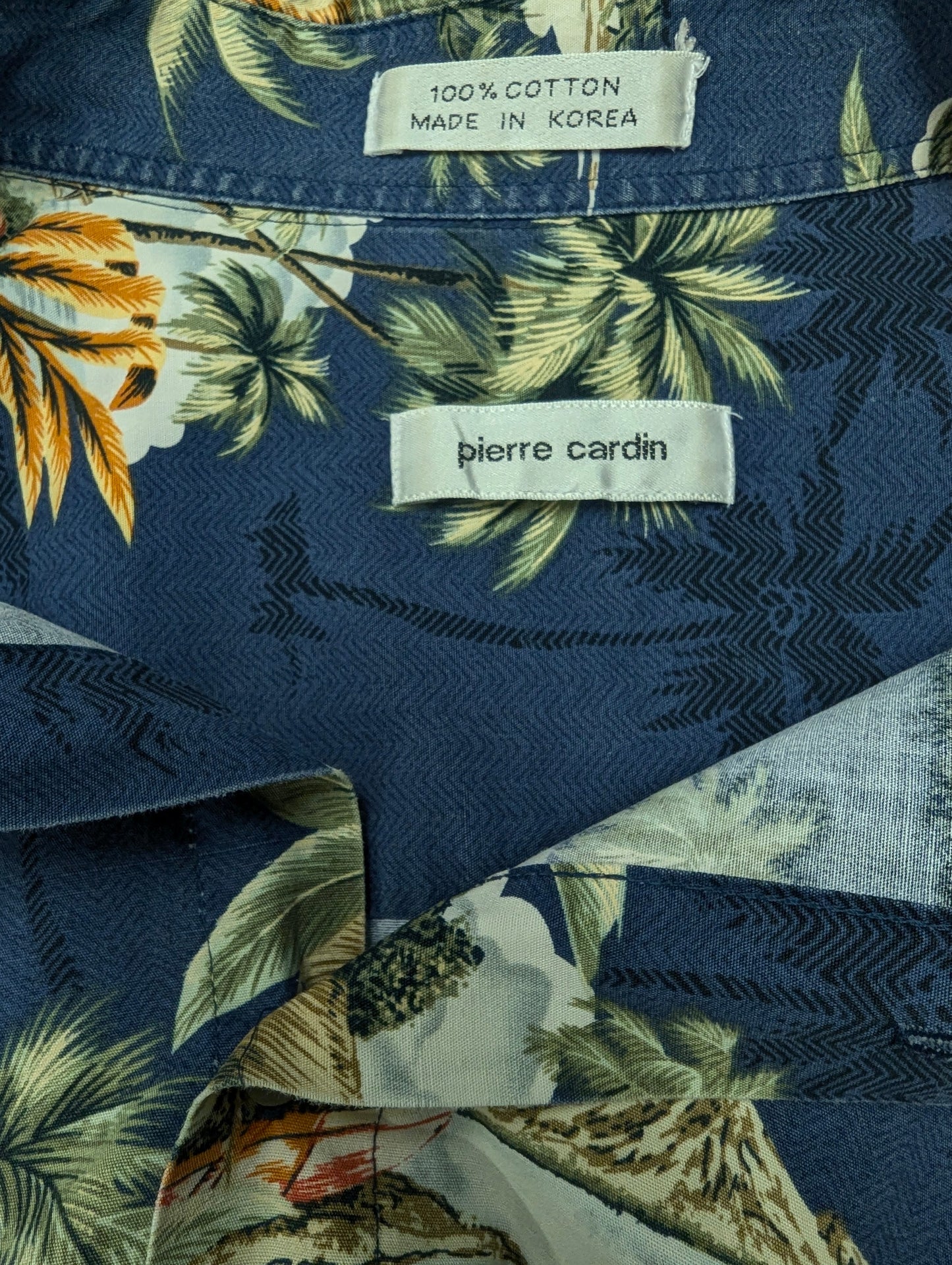 Pierre Cardin Hawaii overhemd korte mouw. Gekleurde print. Maat XL.