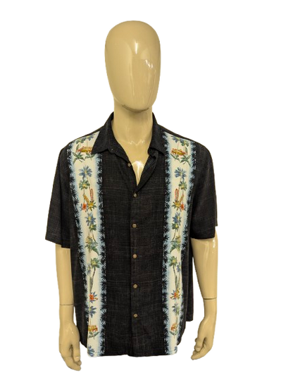 Batik Bay Hawaii overhemd korte mouw. Zwart met gekleurde Surf print. Maat 3XL / XXXL.