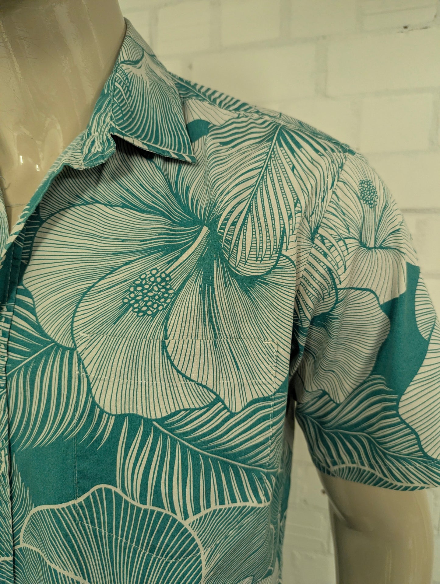 Cooke Street Hawaii overhemd korte mouw. Groen Grijs Blad motief. Maat L.