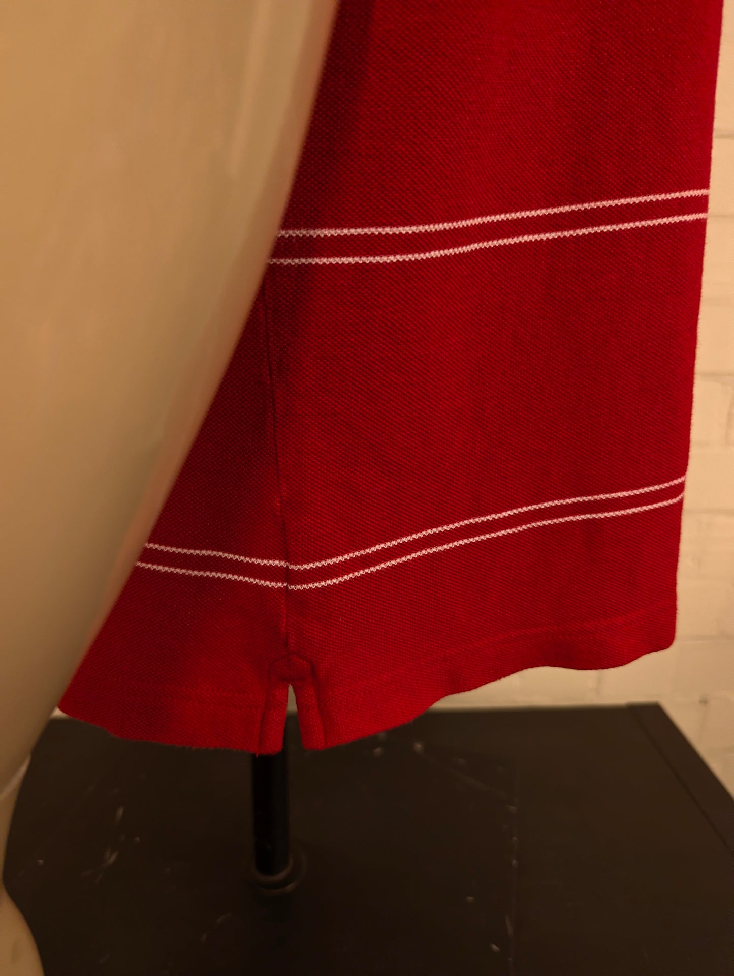 Vintage Chaps polo. Rood Wit gestreept. Maat L.