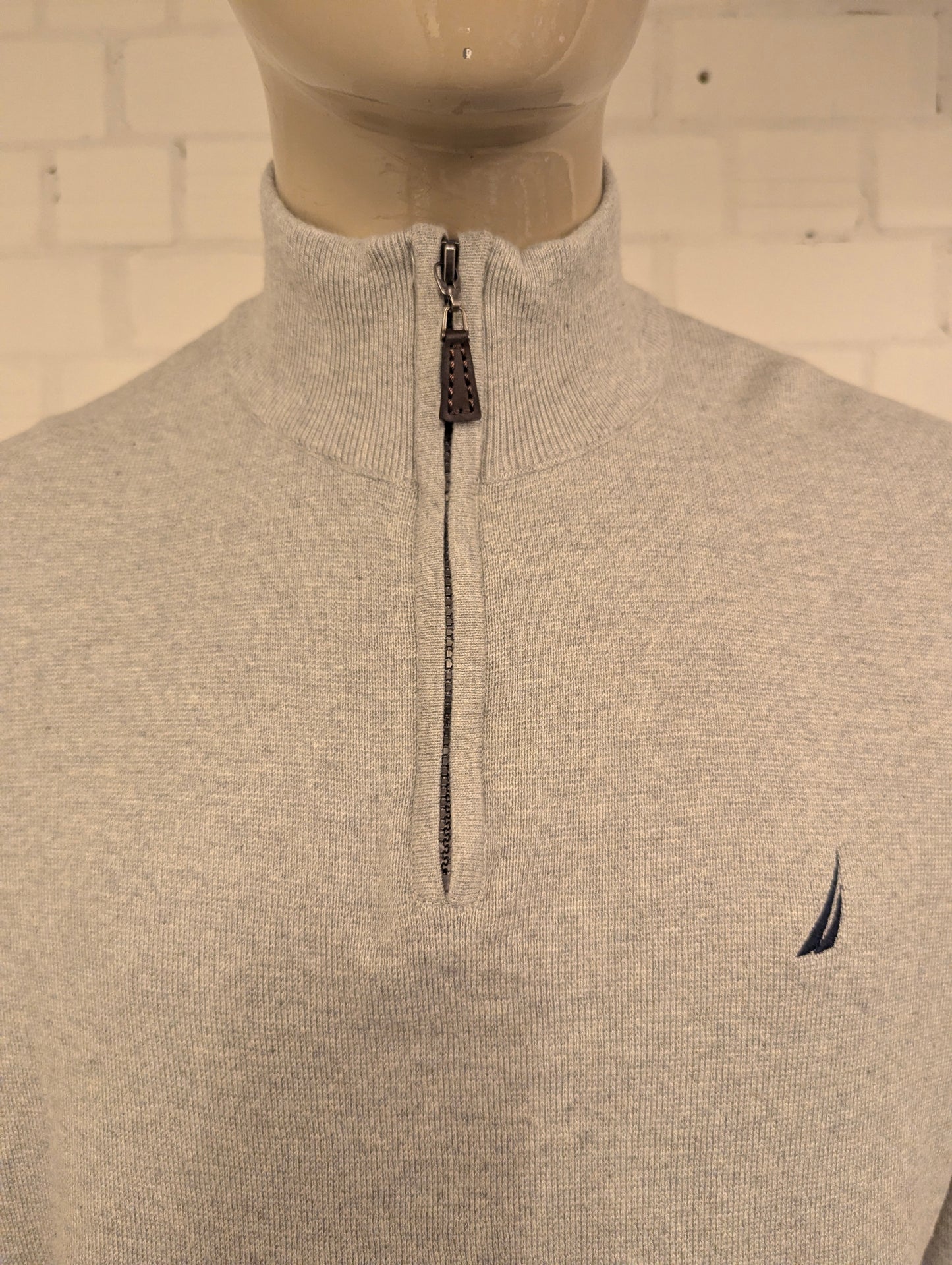 Nautica NavTecht Quarter Zip trui met korte rits. Grijs gemêleerd. Maat XL.