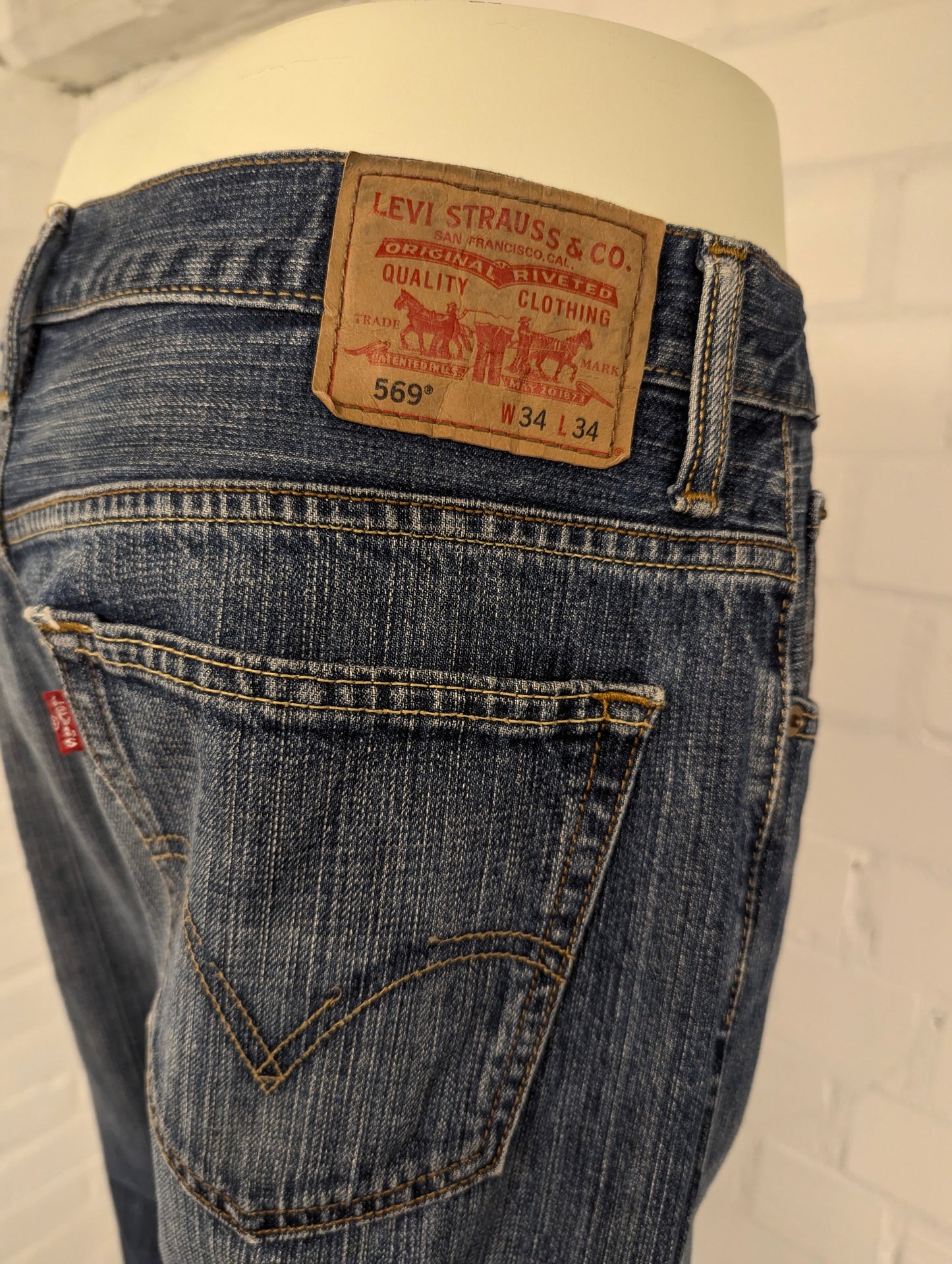 Levi's 569 jeans. Blauw gemêleerd. Loose straight. Maat W34 - L34.
