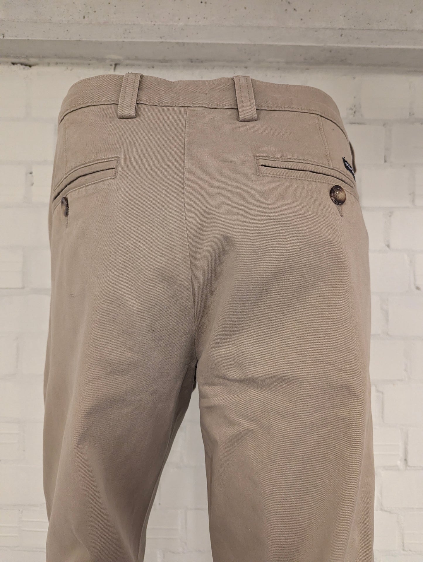 Dockers broek. Beige gekleurd. Maat W36 - L34. slim fit.