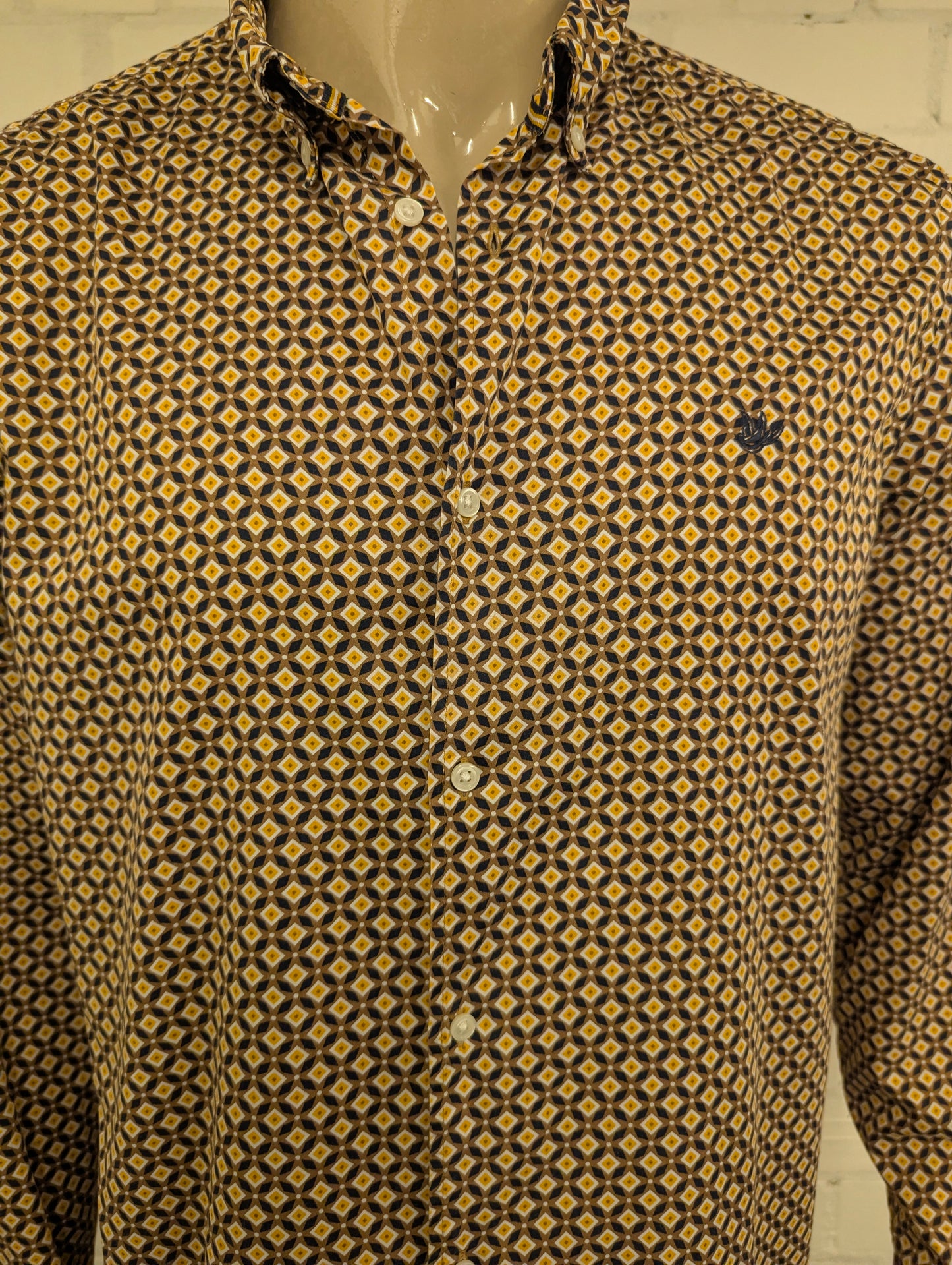 WE Fashion overhemd. Geel Bruine 70's print. Maat XL. slim fit.