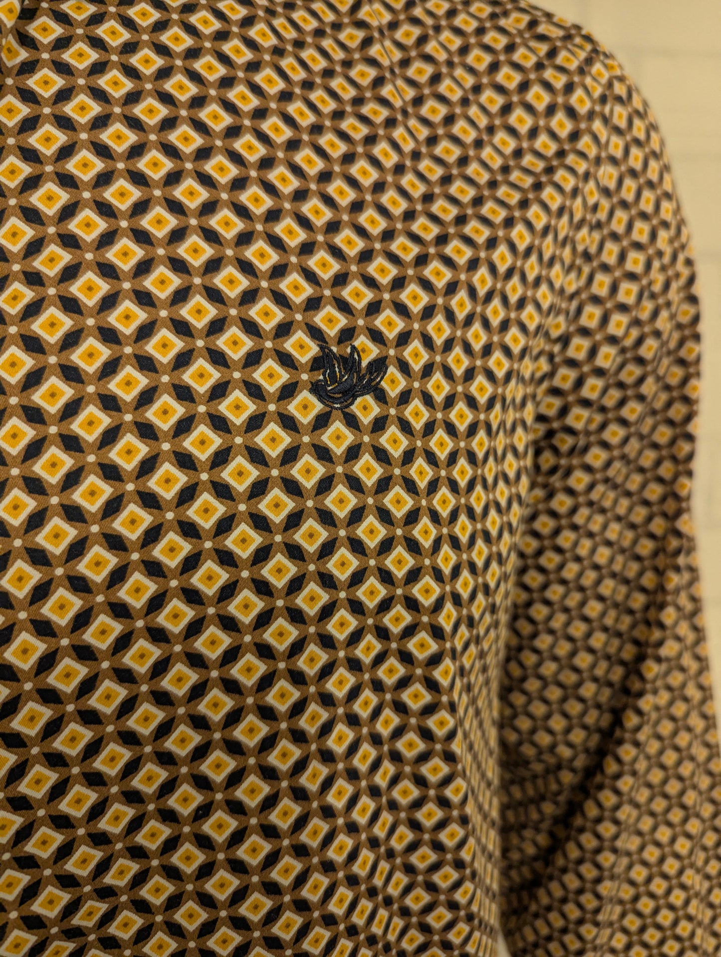 WE Fashion overhemd. Geel Bruine 70's print. Maat XL. slim fit.
