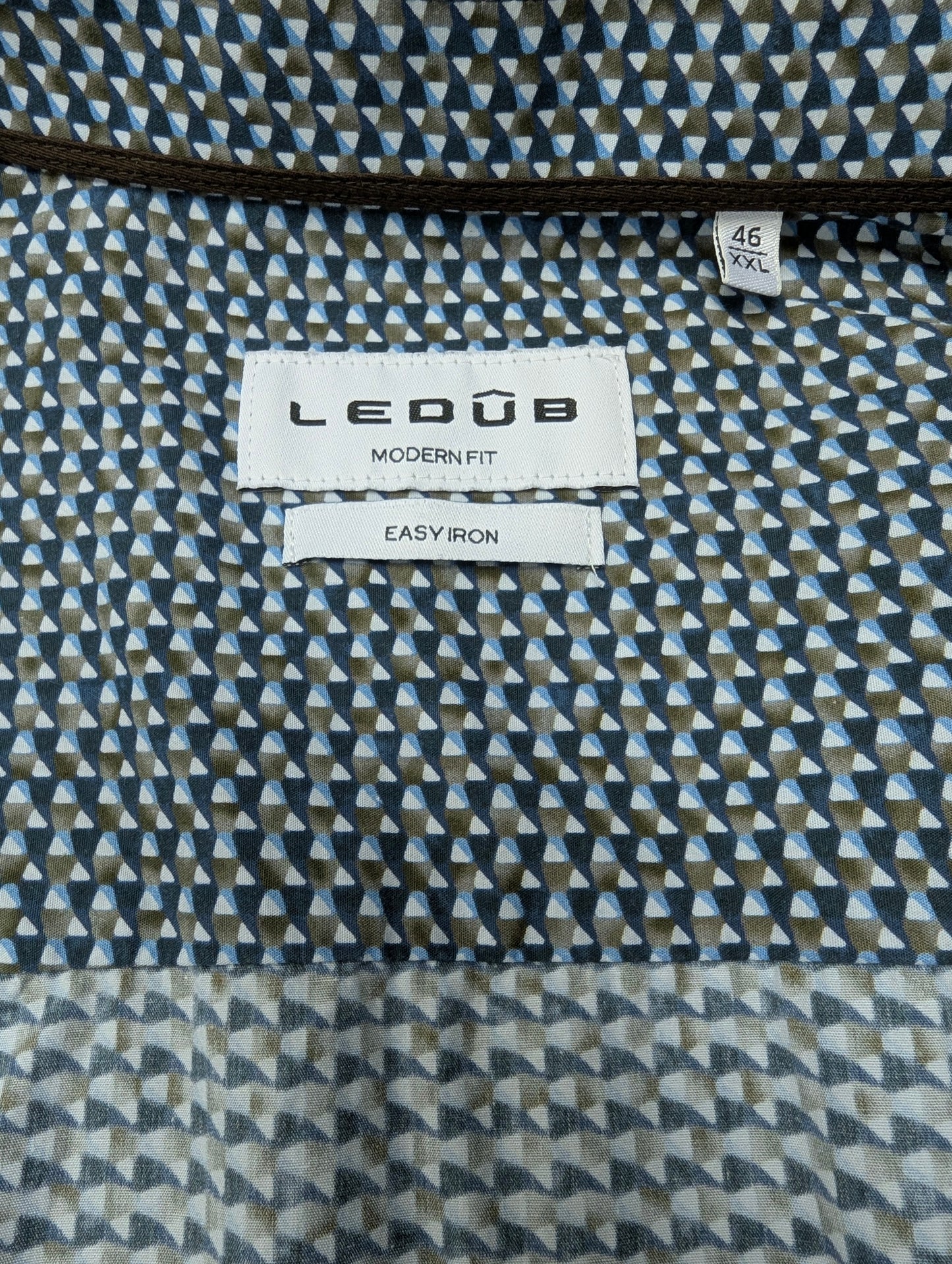 Ledub overhemd. Wit Blauw Bruine print. Maat 2XL / XXL. modern fit.