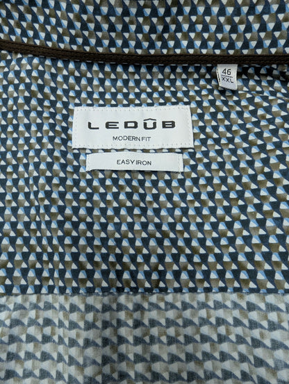 Ledub overhemd. Wit Blauw Bruine print. Maat 2XL / XXL. modern fit.