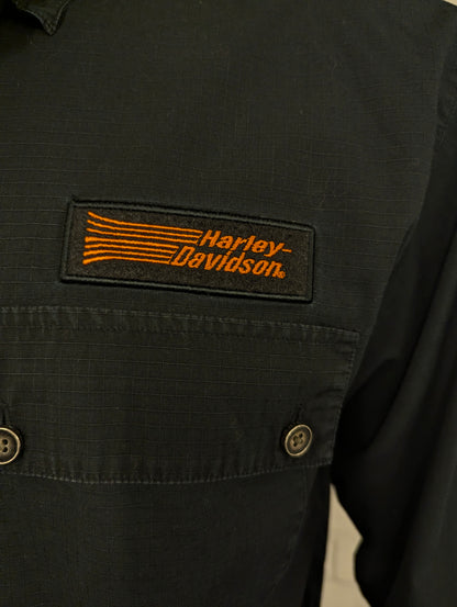 Original Harley Davidson overhemd. Zwarte met mooie emblemen. Maat XL.