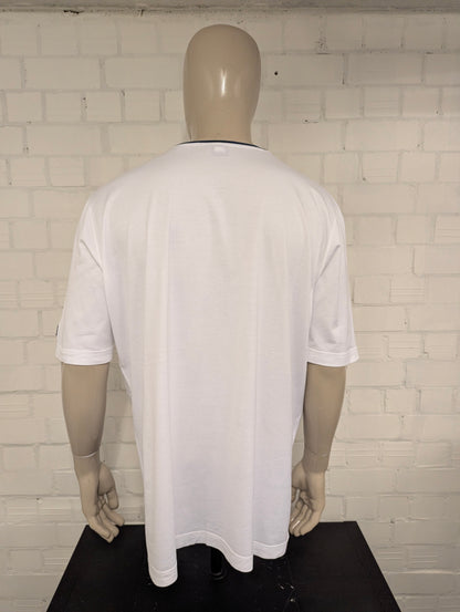 Paul & Shark shirt. Wit met opdruk. Maat 2XL / XXL.