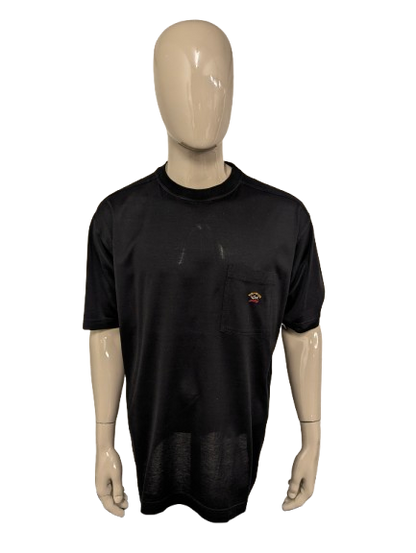 Paul & Shark shirt met borstzakje. Zwart gekleurd. Maat 2XL / XXL.