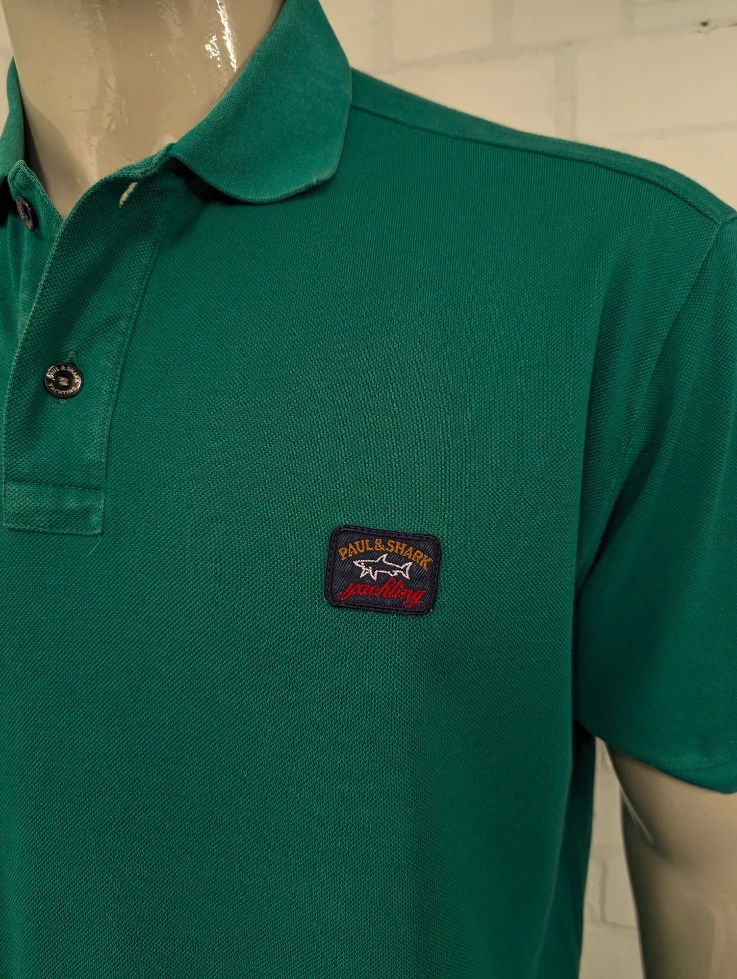 Paul & Shark polo. Groen gekleurd. Maat 2XL / XXL.