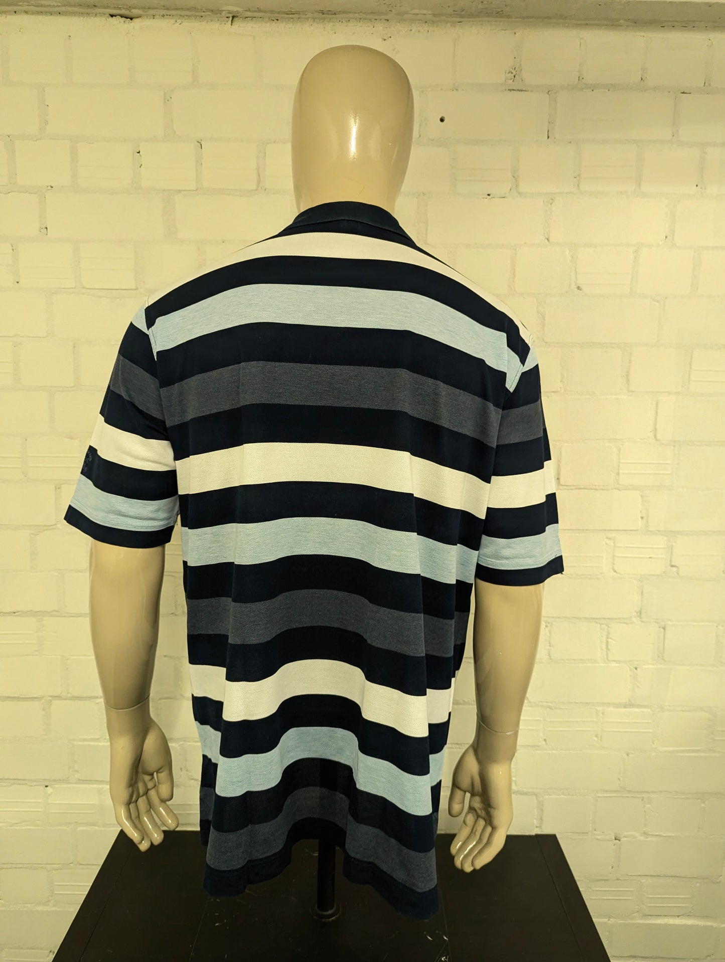 Paul & Shark polo. Blauw gestreept motief. Maat 2XL / XXL.