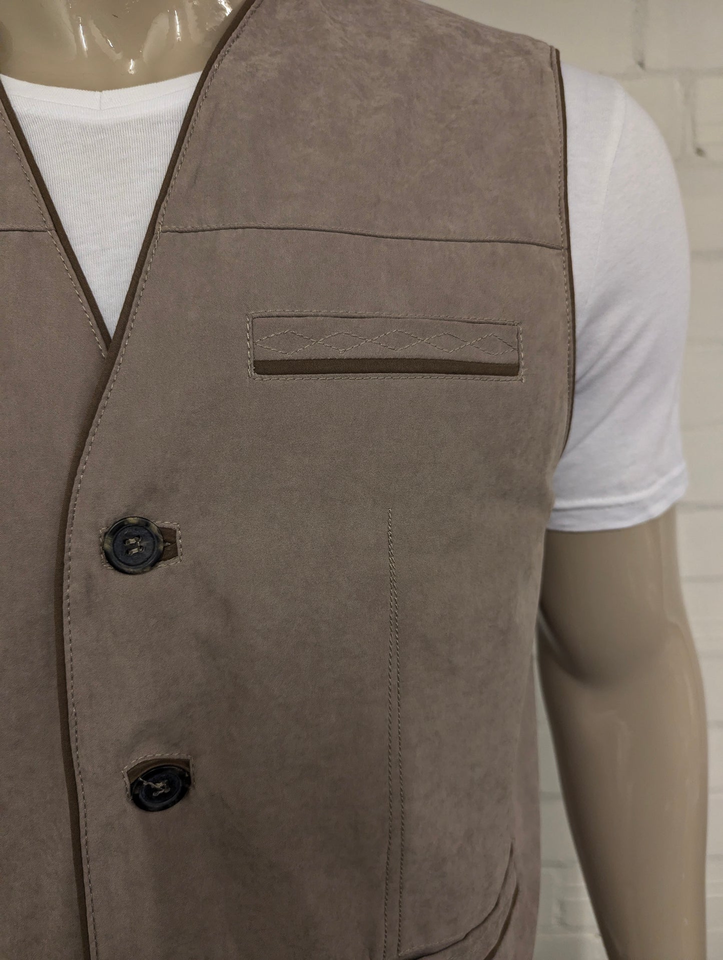 Vintage New Fashion gilet met 2 binnenzakken – bruin suèdelook – maat XL