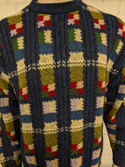 Vintage 007 Collection warm sweater – colored motif – size XL