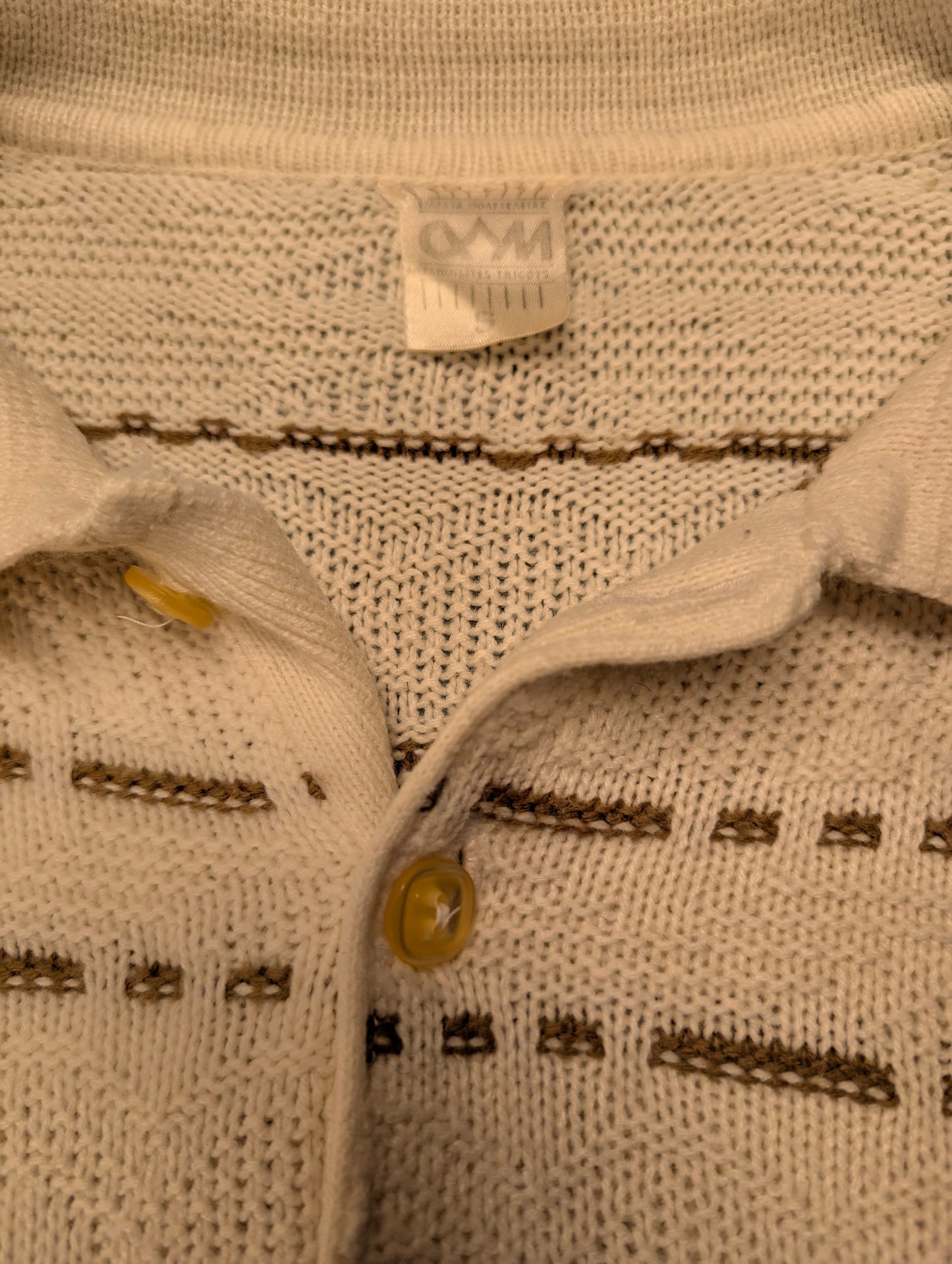 Vintage polo trui – wit/groen voelbaar motief – maat M