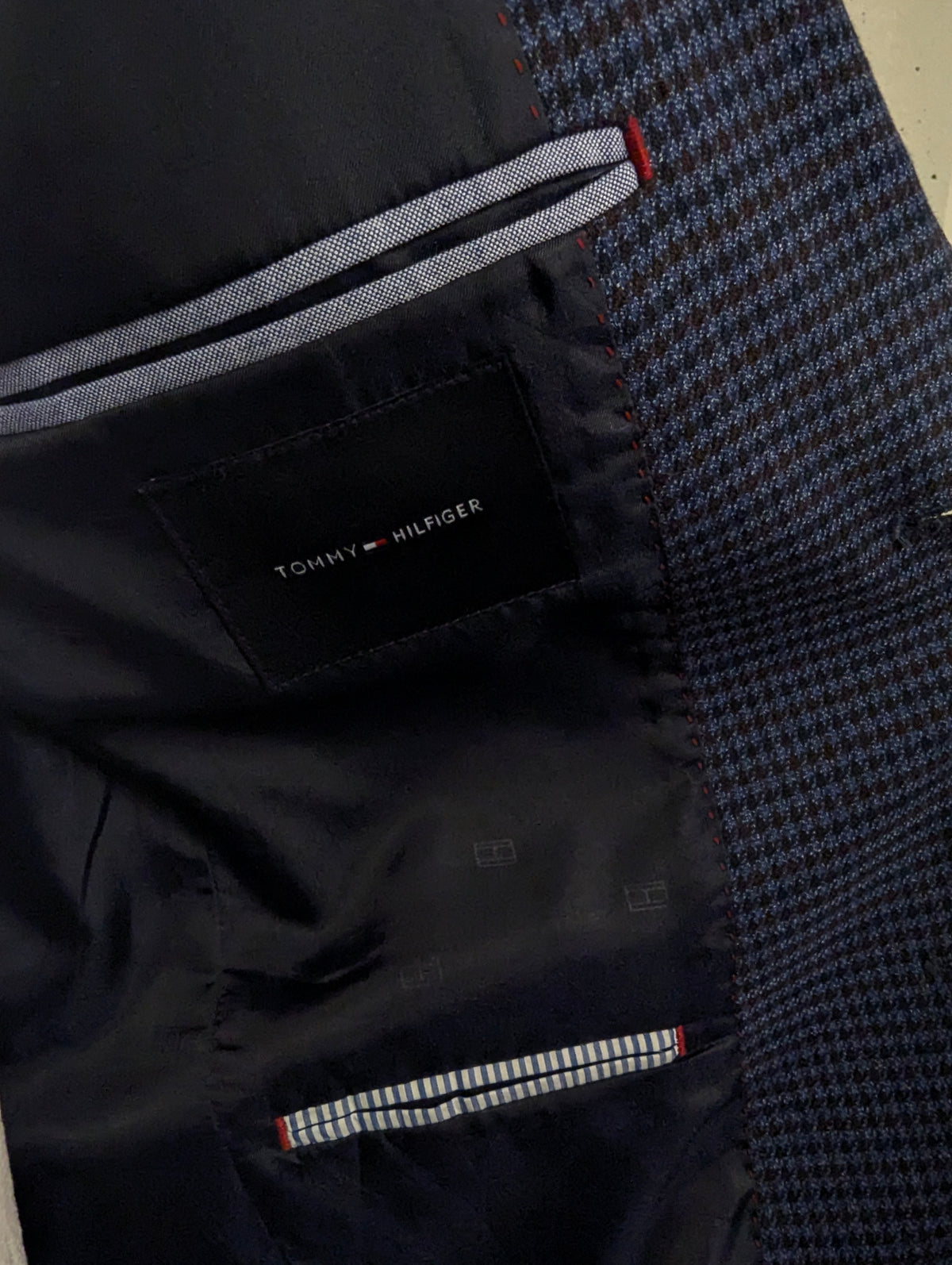 Tommy Hilfiger colbert. Blauw Bruin motief. Maat 48 / M.