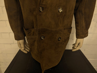 Leren Double Breasted halflange gevoerde jas met (nep) Bontkraag. Donker Bruin gekleurd. Maat L. #706.