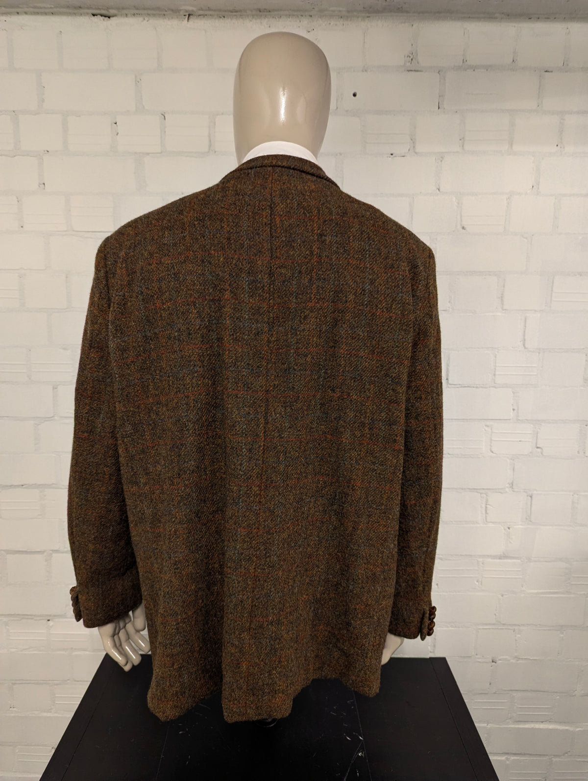 Walbusch Harris Tweed colbert. Groen Bruin Rood Blauw motief. Maat 56 / XL.