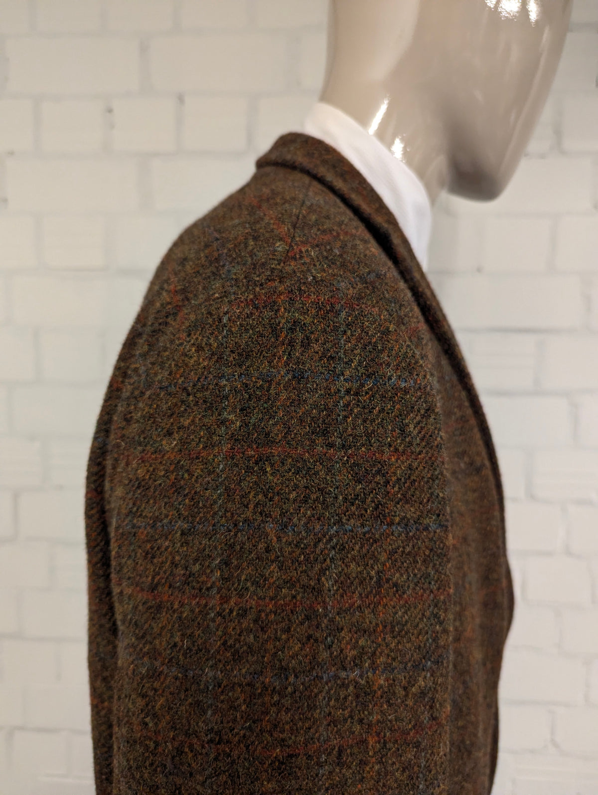 Walbusch Harris Tweed colbert. Groen Bruin Rood Blauw motief. Maat 56 / XL.