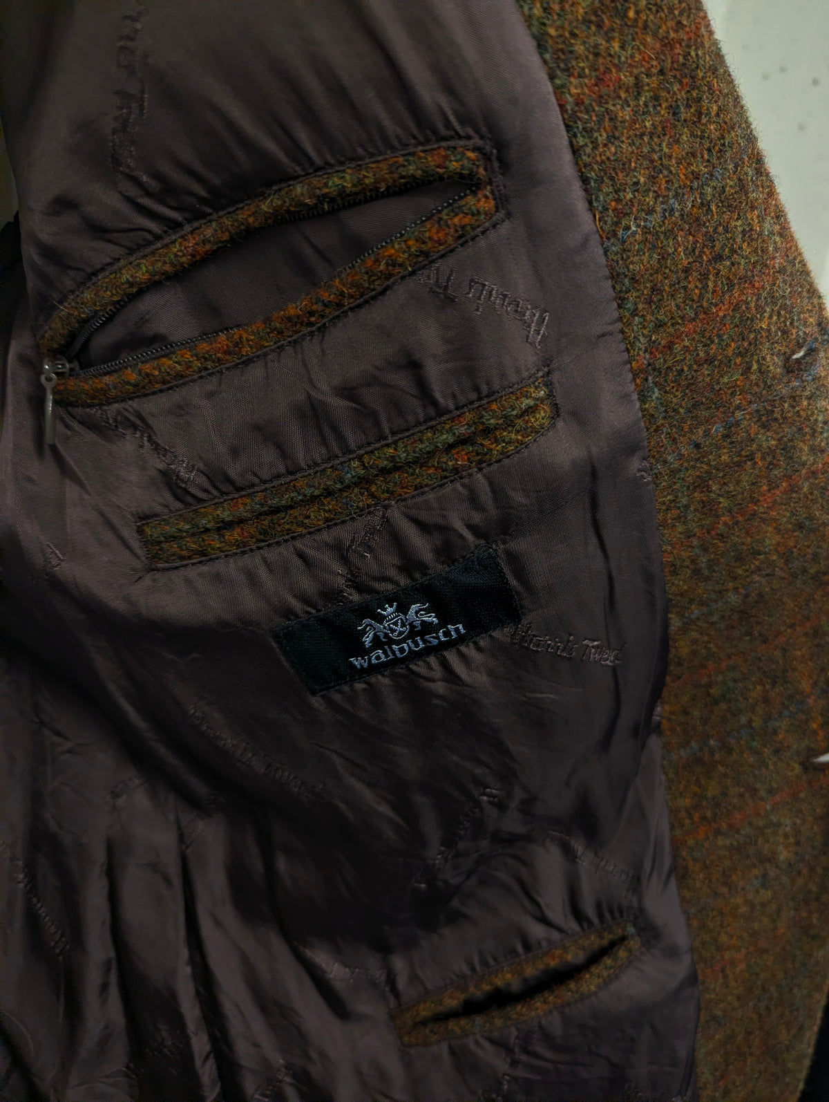 Walbusch Harris Tweed colbert. Groen Bruin Rood Blauw motief. Maat 56 / XL.
