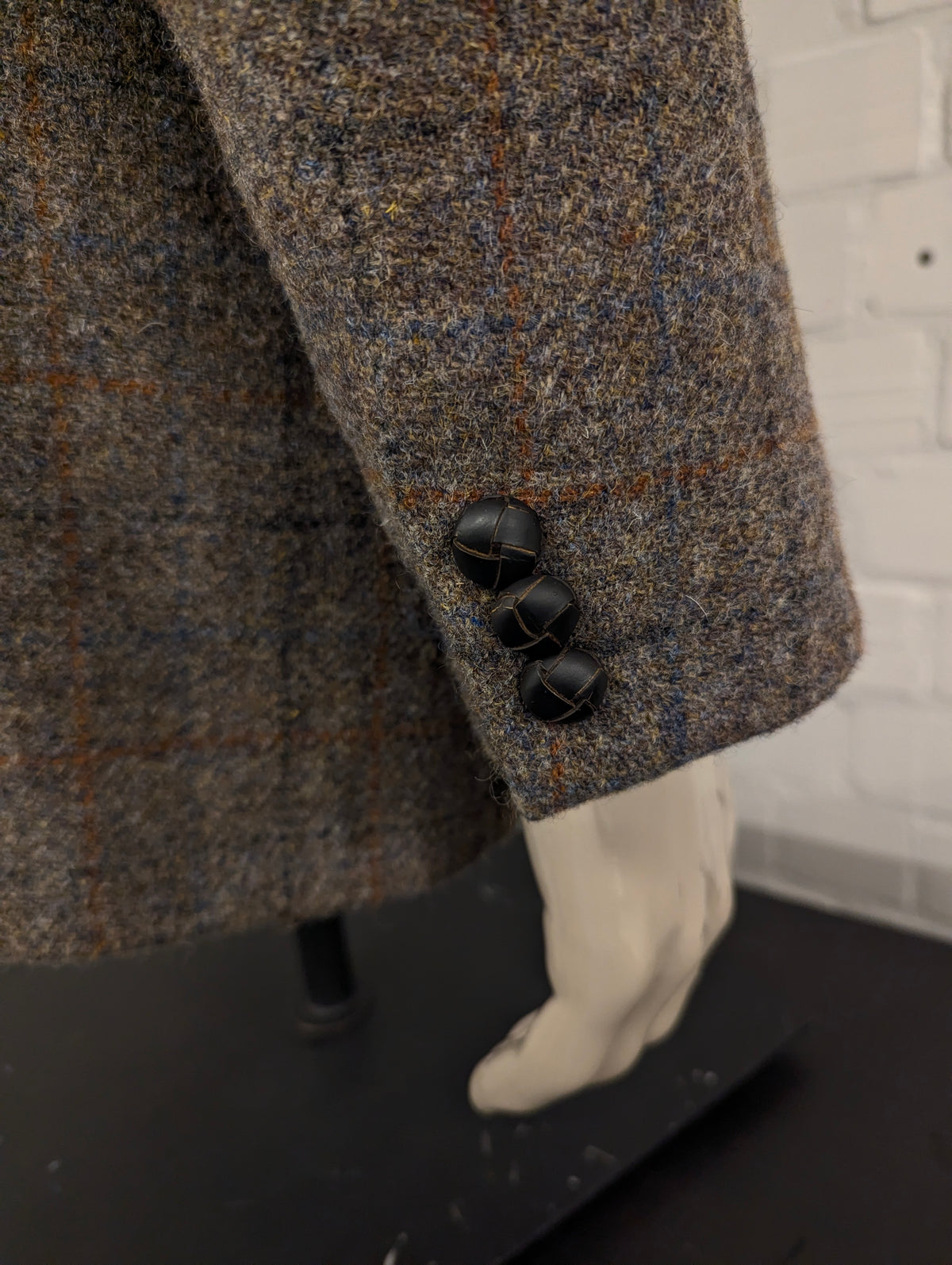 Walbusch Harris Tweed colbert. Kaki Bruin Oranje geruit. Maat 27 (54/L).