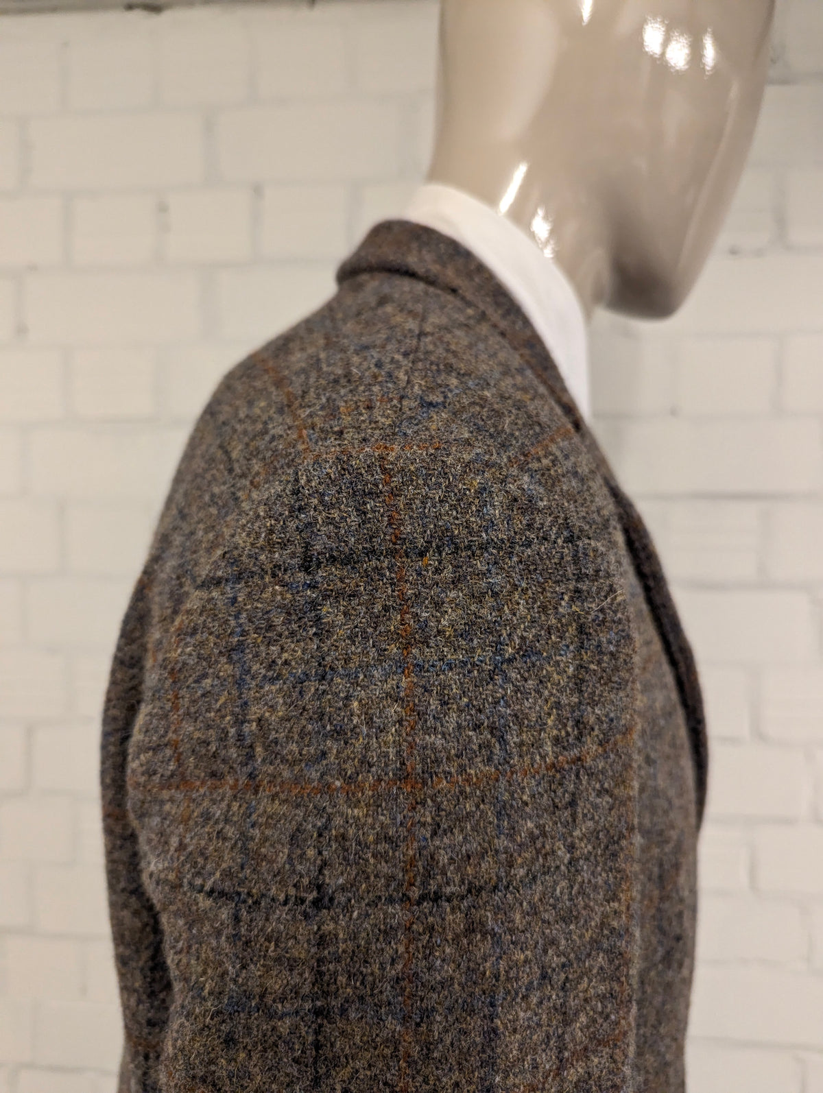 Walbusch Harris Tweed colbert. Kaki Bruin Oranje geruit. Maat 27 (54/L).